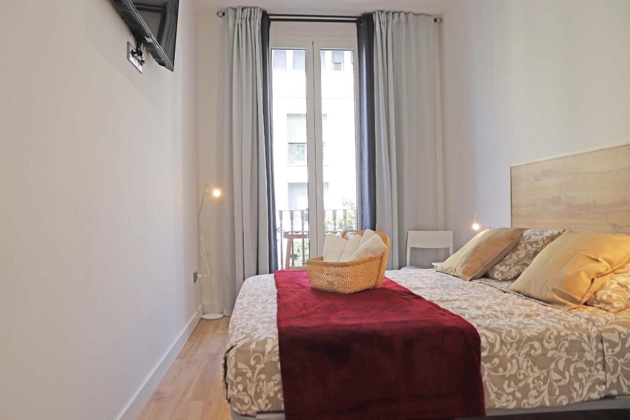 Hostal Gracia Barcelona Exteriör bild