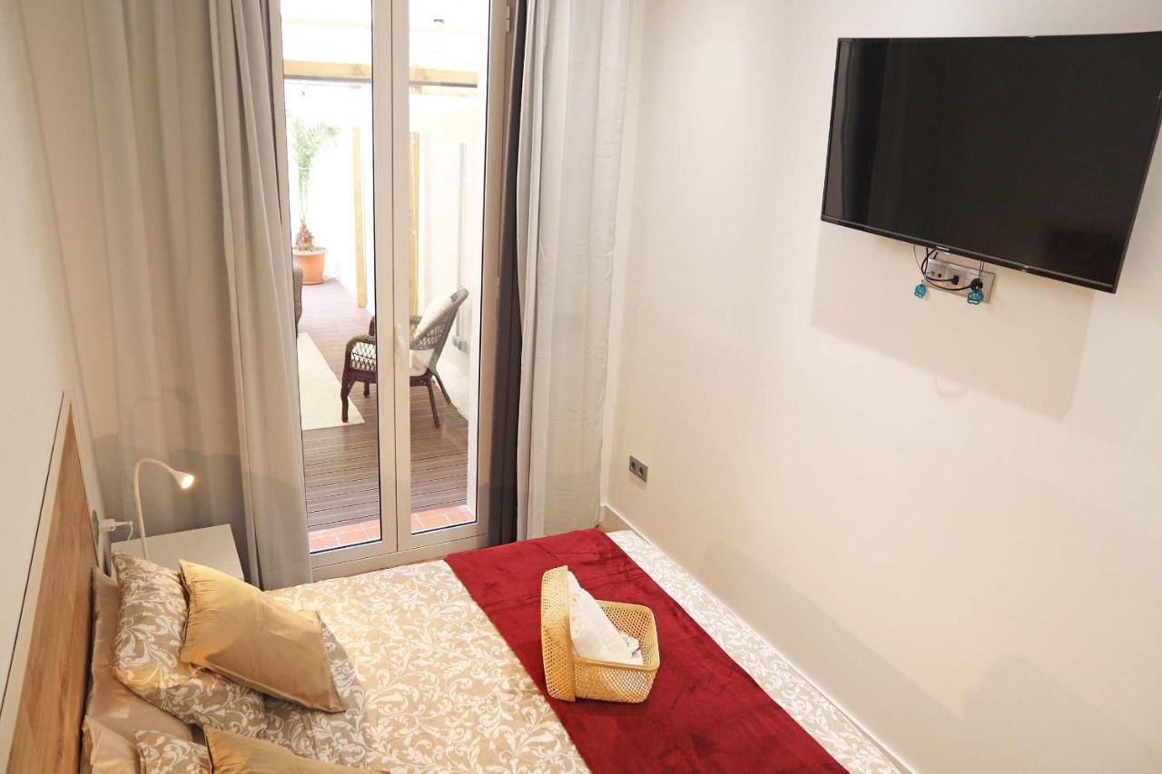 Hostal Gracia Barcelona Exteriör bild